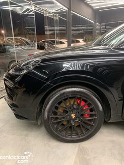 Used Porsche Cayenne 2022