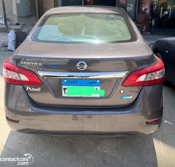 Nissan Sentra 2020