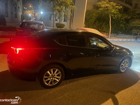 Mazda 3 2016