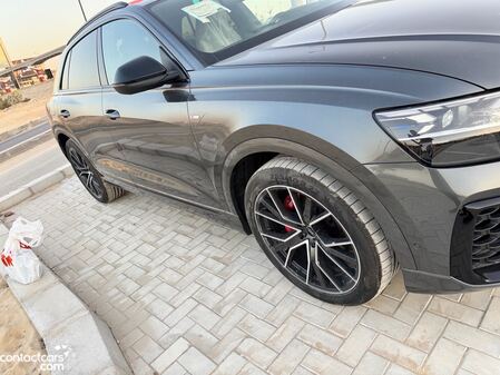 أودي Q8 2025 جديدة