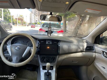 Nissan Sentra 2015