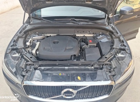 فولفو XC 60 2021 مستعملة