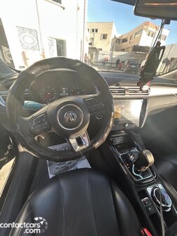MG 5 2025