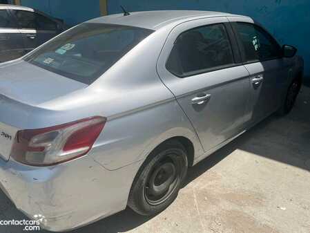 Peugeot 301 2017