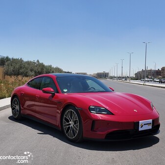 Porsche Taycan 2025