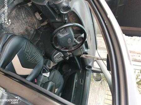 Kia Carens 2012